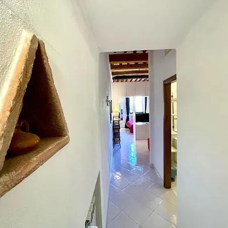 Apartment Casa Lu15, Cozy Centro Storico Siena